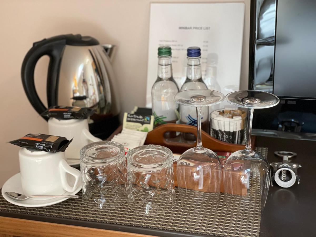 Millers House Boutique B&B エムズワース エクステリア 写真