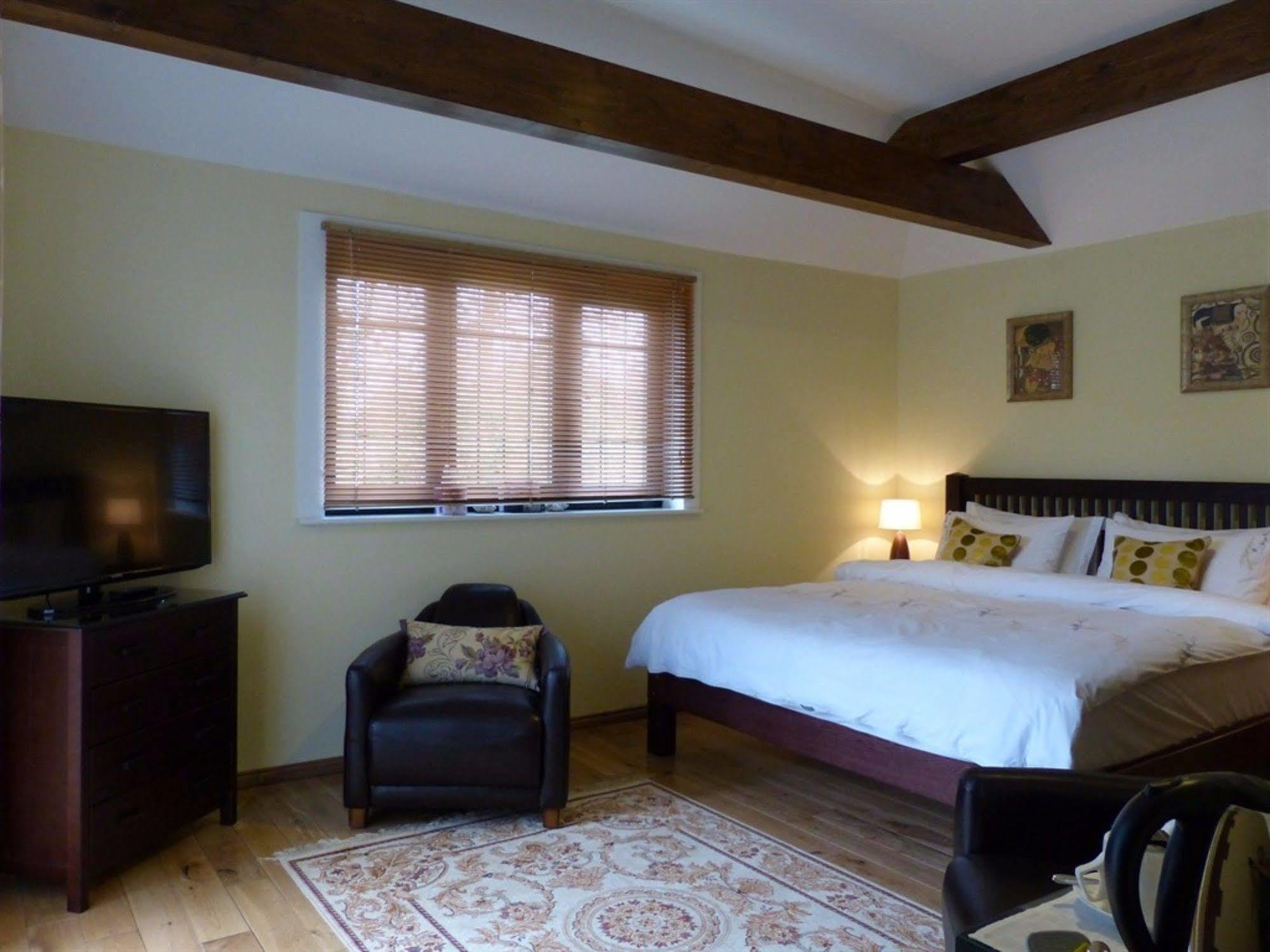 Millers House Boutique B&B エムズワース エクステリア 写真