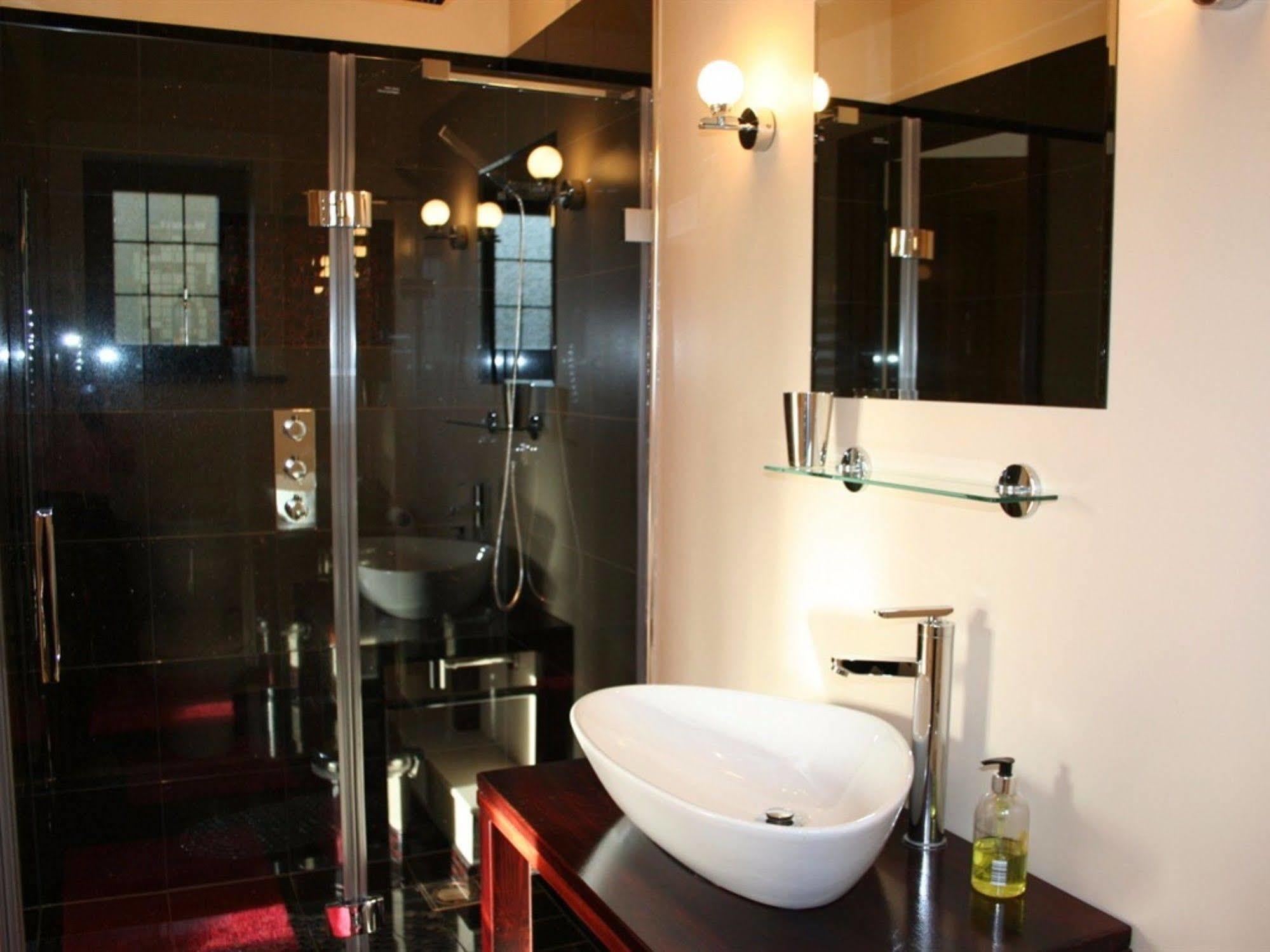 Millers House Boutique B&B エムズワース エクステリア 写真